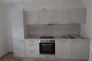 2-Zimmer-Wohnung ruhig, zentral, Terr. & Garten in Pfullingen Mitte – Griesstr. 15, 72793 Pfullingen – Vorschaubild 2