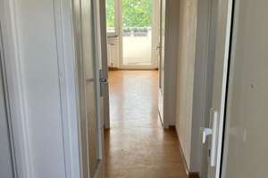 Helle 2-Zimmerwohnung mit Balkon – Zugspitzstr. 239, 90471 Langwasser Nordwest, Nürnberg – Vorschaubild 6