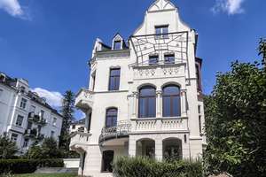 +++ Einzigartige 3-Zi DG Wohnung mit Galerie und Klimaanlage in einem luxuriös saniertem Stilaltbau! – Schützenstr. 1, 65195 Nordost, Wiesbaden – Vorschaubild 23