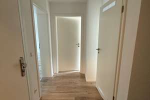 Sanierte  2-Zimmer-Wohnung mit großer Wohnküche und Garten