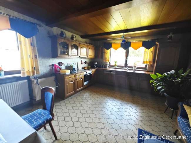 Immobilie in Regen - Gepflegtes Wohnhaus mit Einliegerwohnung in toller Lage in Regen ! - Bild 0