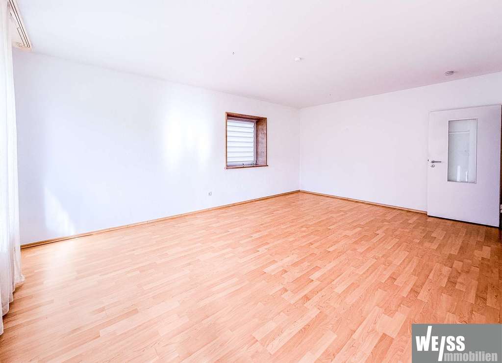 Immobilie in Gerbrunn - 4 Zimmer Erdgeschoss-Wohnung mit Stellplatz in Gerbrunn - Bild 2