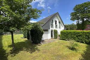 Zweifamilienhaus in zentraler Ortslage – Die vollständige Adresse der Immobilie erhältst du vom Anbieter., 49699 Lindern (Oldenburg) – Vorschaubild 3