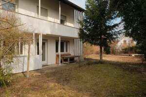 7-Zimmer Einfamilienhaus mit Garage in Neusäß – Die vollständige Adresse der Immobilie erhältst du vom Anbieter., 86356 Neusäß – Vorschaubild 1