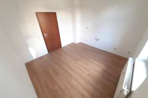 Wohnen ohne Aua fürs Konto. Mietpreis gesenkt. / Living without hurting your wallet. Reduced rent. – Frankenberger Straße 208, 9131 Ebersdorf, Chemnitz – Vorschaubild 13