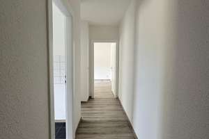 Top saniert und lichtdurchflutet: 3-Zimmer-Wohnung im Stadtkern – Am Moorgraben 1a, 38226 Lebenstedt, Salzgitter – Vorschaubild 6