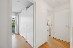 Vier-Zimmer-Wohnung mit Parkblick – Modernes Wohnen am Rebstockpark – 60486 Bockenheim, Frankfurt am Main – Vorschaubild 6