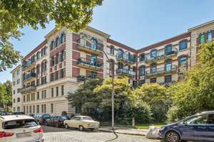 Altbau-Charme mit Potenzial – 3-Zimmer-Wohnung im denkmalgeschützten Altbau – Die vollständige Adresse der Immobilie erhältst du vom Anbieter., 20539 Rothenburgsort, Hamburg – Vorschaubild 1
