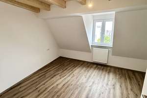 Neu ausgebaute DG Wohnung mit Galerie – Georgenstraße 41, 86152 Georgs- und Kreuzviertel, Augsburg – Vorschaubild 10