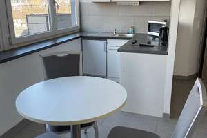 **Pauschal Miete , Vollmöblierte Suite in der Essener Innenstadt** – Henriettenstraße 1, 45127 Stadtkern, Essen – Vorschaubild 3