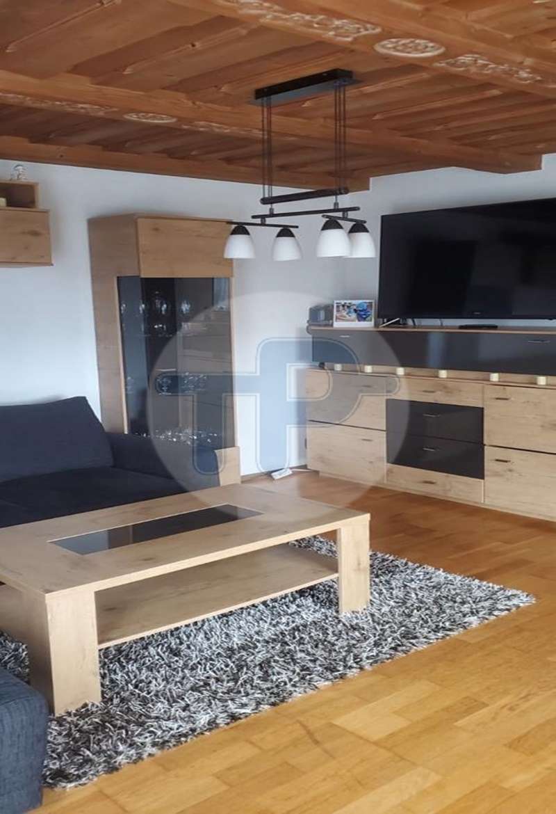 Immobilie in Röhrnbach - INVESTOREN UND ANLEGER AUFGEPASST!
ANWESEN - BESTEHEND AUS BUNGALOW U. ZWEIFAM. HAUS - Bild 0