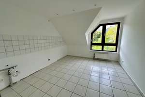 Licht, Raum & Stil auf zwei Ebenen – frisch renovierte Maisonette mit Terrasse und 3 Schlafzimmern – Die vollständige Adresse der Immobilie erhältst du vom Anbieter., 50829 Bocklemünd/Mengenich, Köln – Vorschaubild 9