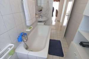 Ruhige 3-Zimmer Eigentumswohnung am Waldrand mit Stellplatz – Kurt-Schumacher-Ring 79, 38444 Detmerode, Wolfsburg – Vorschaubild 2
