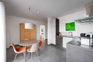 Moderne 2-Zimmer-Wohnung mit großem Balkon, Weitblick und Tiefgaragenstellplatz  – Die vollständige Adresse der Immobilie erhältst du vom Anbieter., 89075 Böfingen, Ulm – Vorschaubild 6