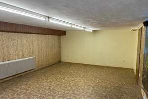 großzügiges Ein-/Zweifamilienhaus mit 2 Bädern und Gäste-WC in Erftstadt – Kriegergasse 38, 50374 Erftstadt – Vorschaubild 46