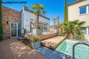 2 in 1! Luxus-Wohnhaus mit Salzwasserpool und XXL-Garage plus Zweifamilienhaus in Frechen-Buschbell!
