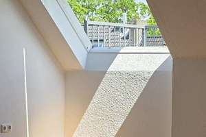 Helles Wohnerlebnis auf zwei Ebenen: Exklusive 90 m² Maisonette mit Balkon – Gutenbergstr. 68, 45146 Südviertel, Essen – Vorschaubild 40