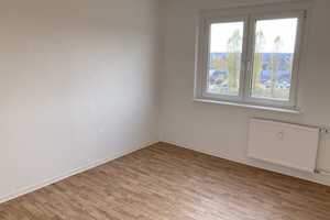 Große 3RW in Neu-Olvenstedt... – Gneisenauring 24, 39130 Magdeburg – Vorschaubild 3