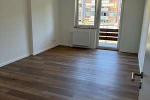 Design-Apartment mit Balkon – Voll möbliert, Erstbezug nach Luxus-Sanierung – Die vollständige Adresse der Immobilie erhältst du vom Anbieter., 51103 Vingst, Köln – Vorschaubild 9