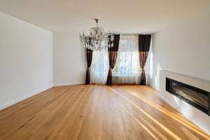 Stilvolle 4-Zimmer-Wohnung mit TG-Stellplatz in sehr gefragter Lage – Die vollständige Adresse der Immobilie erhältst du vom Anbieter., 14199 Schmargendorf, Berlin – Vorschaubild 3