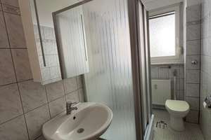 Bezugsfrei im Grünen mit Balkon und zentral in Lankwitz - Provisionsfrei – Schulstr. 7, 12247 Lankwitz, Berlin – Vorschaubild 9
