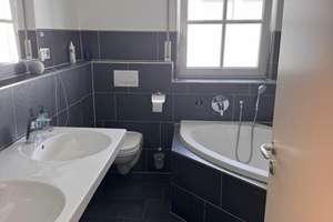 Bestl.Waldtrudering/Eleg.DHH,ca.180qmWFl,ca.200GRD.,6 Zi.2Bäder, G-WC,EBK,2 Terrassen,Garten, Sauna; – 81827 Waldtrudering, München – Vorschaubild 17