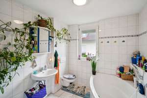 Interessante Chance in Lörrach-Salzert: Reihenendhaus mit Garage und Garten! – Die vollständige Adresse der Immobilie erhältst du vom Anbieter., 79540 Lörrach – Vorschaubild 10