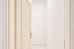 Bezugsfreie 1-Zimmer Wohnung mit Balkon, Küche und Mobiliar – Herweghstraße 15, 12487 Johannisthal, Berlin – Vorschaubild 6