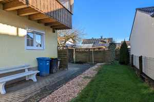 **RESERVIERT**Zum Renovieren: Ruhig gelegenes Ein- bis Zweifamilienhaus mit schönem Garten – Ferdinand-Aufschläger-Str. 44, 84359 Rottal-Inn (Kreis) – Vorschaubild 4