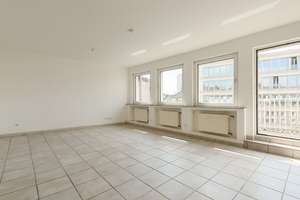 Großzügiges Appartement mit 2 Balkonen in zentraler Lage! – 40211 Stadtmitte, Düsseldorf – Vorschaubild 3