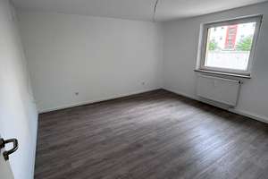 Perfekt für Singles * ruhige Lage * 1-Zi. * 35 m² – Feselenstr. 26, 85053 Südost, Ingolstadt – Vorschaubild 2