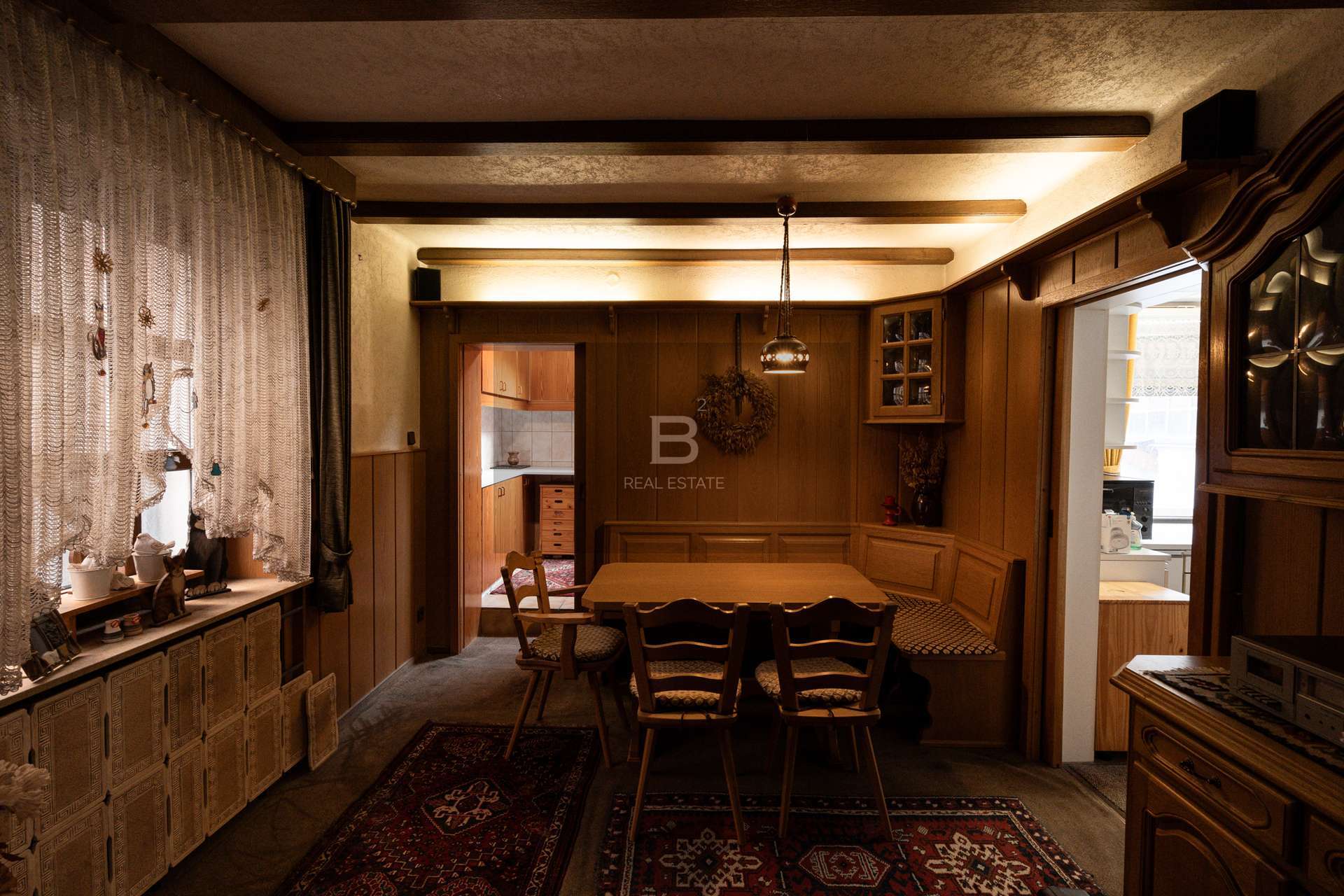 Immobilie in Edenkoben - POTENZIAL IN EDENKOBEN | GERÄUMIG. ZENTRAL. KOMFORTABEL. - Bild 2