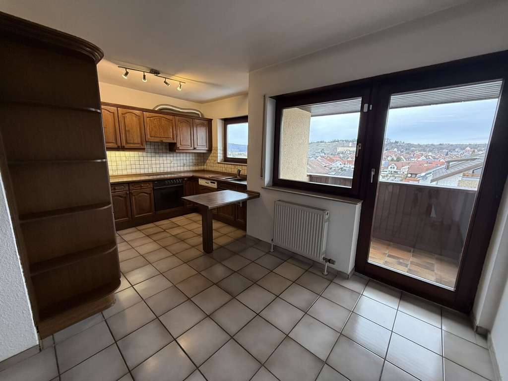 Immobilie in Gundelsheim - 3,5-ZIMMERWOHNUNG MIT TIEFGARAGENSTELLPLATZ - Bild 4