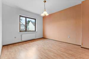 Großzügiges Reihenmittelhaus mit viel Platz und Potential in familienfreundlicher Lage von Hastedt – Die vollständige Adresse der Immobilie erhältst du vom Anbieter., 28207 Hastedt, Bremen – Vorschaubild 14