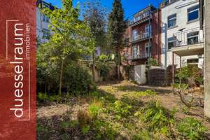 Derendorf: Ihr neues Zuhause mit Gartenidylle – individuelle 2-Ebenen-Wohnung mit Potenzial