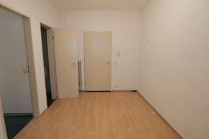Schöne 2-Zimmer-Wohnung mit Küche in der Aachener Innenstadt! – Mefferdatisstraße 17, 52062 Markt, Aachen – Vorschaubild 3