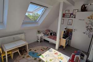 Provisionsfrei: Exklusive, lichtdurchflutete 3½ Zimmer Dachgeschosswohnung mit Ausbaureserve – Tangermünder Weg 18, 13583 Falkenhagener Feld, Berlin – Vorschaubild 18