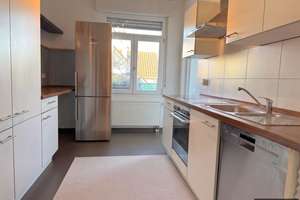 Top gepflegte helle 3,5 -Zimmer-Wohnung mit Balkon in historischem Ambiente – Die vollständige Adresse der Immobilie erhältst du vom Anbieter., 73207 Plochingen – Vorschaubild 6