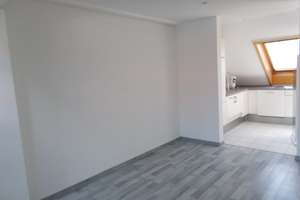 Zentrumsnah - Premium-Objekt -3,5 ZKDBK- TOP -DG-Maisonette-Whg. - Kamin/Außenterrasse u.v.m. – Josef - Ries - Str. 10, 99086 Johannesvorstadt, Erfurt – Vorschaubild 12