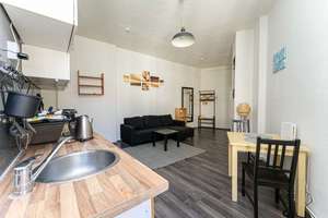 Charmante, möblierte 2-Zimmer-Wohnung im ruhigen Hinterhaus – Mühsamstraße 68, 10249 Friedrichshain, Berlin – Vorschaubild 7