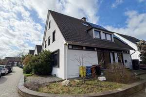 Großzügiges Einfamilienhaus mit Kamin, Einbauküche, Sauna in gefragter Lage – Die vollständige Adresse der Immobilie erhältst du vom Anbieter., 40668 Meerbusch – Vorschaubild 2