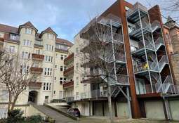 Neubau mit Bestand