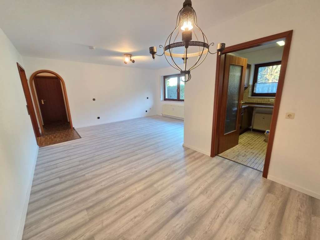 Immobilie in Schömberg - Provisionsfrei* 2 Zimmer ETW mit Stellplatz Terrasse Erdgeschoss Garten Schömberg - Bild 4