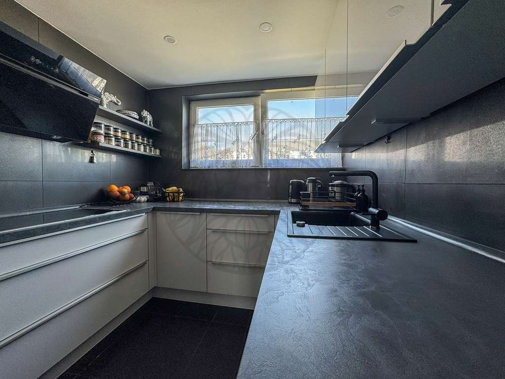 Immobilie in Niedernhausen - Niedernhausen: Mehr Platz, mehr Möglichkeiten - 5-Zimmer zum Leben! - Bild 4