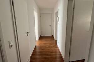 Kapitalanlage – Vermietete 4 Raum Wohnung im 1.OG mit Balkon, EBK sowie Garage in Dresden Oberwartha – Zur Schäferei 4, 1159 Oberwartha, Dresden – Vorschaubild 7