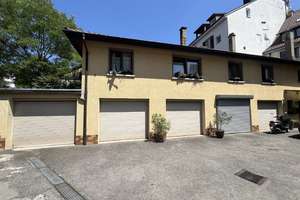 MFH mit 4 Wohnungen, 5 Garagen, 2 Carportstellplätzen und weiterer möglicher Bebauung mitten i – Die vollständige Adresse der Immobilie erhältst du vom Anbieter., 88662 Überlingen – Vorschaubild 3