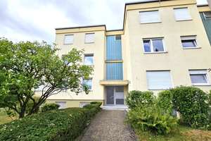 4,5-Zimmer-Wohnung mit 2 Balkone und TG-Stellplatz Nähe Gesundheitszentrum – Die vollständige Adresse der Immobilie erhältst du vom Anbieter., 71522 Backnang – Vorschaubild 2