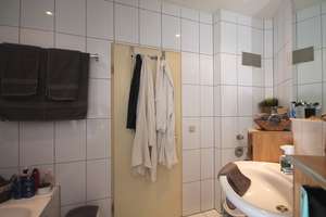 Vermietete 2-Zimmer-DG-Wohnung mit Duplex-Parker in Köln-Bickendorf – Die vollständige Adresse der Immobilie erhältst du vom Anbieter., 50827 Bickendorf, Köln – Vorschaubild 7