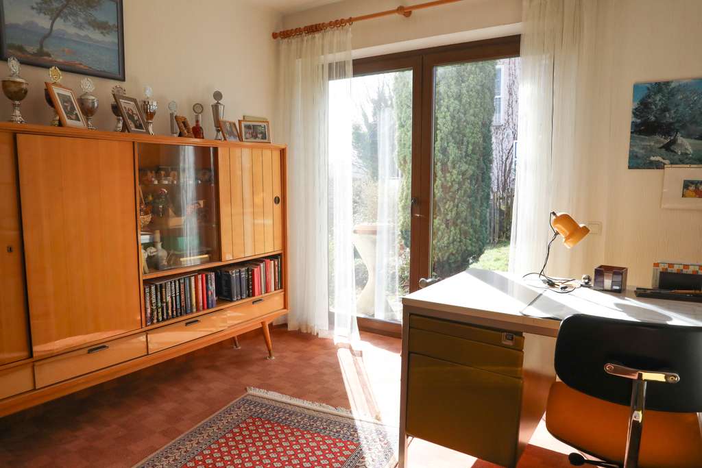 Immobilie in Lohr am Main - Zuhause mit Weitblick -  Viel Platz und Potenzial für Ihre Wohnträume - Bild 3