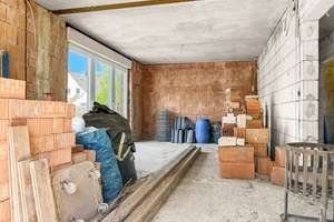 Rohbau mit Entwicklungspotenzial | Einfamilienhaus in ruhiger Wohnlage von Rödinghausen – Die vollständige Adresse der Immobilie erhältst du vom Anbieter., 32289 Rödinghausen – Vorschaubild 3
